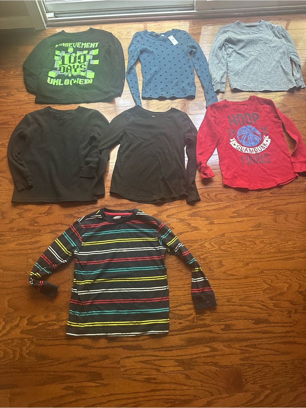 Boys Kids Old Navy Black Long-Sleeve Tee with Multicolor Stripes Size 6/7